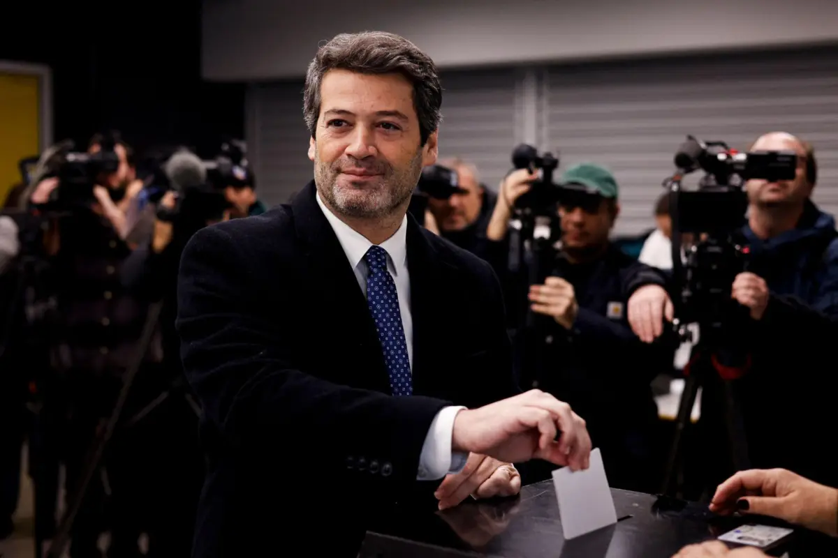 Imagem de contexto do artigo Ventura espera que "todos consigam cumprir dever" apesar do que diz ser "desrespeito"