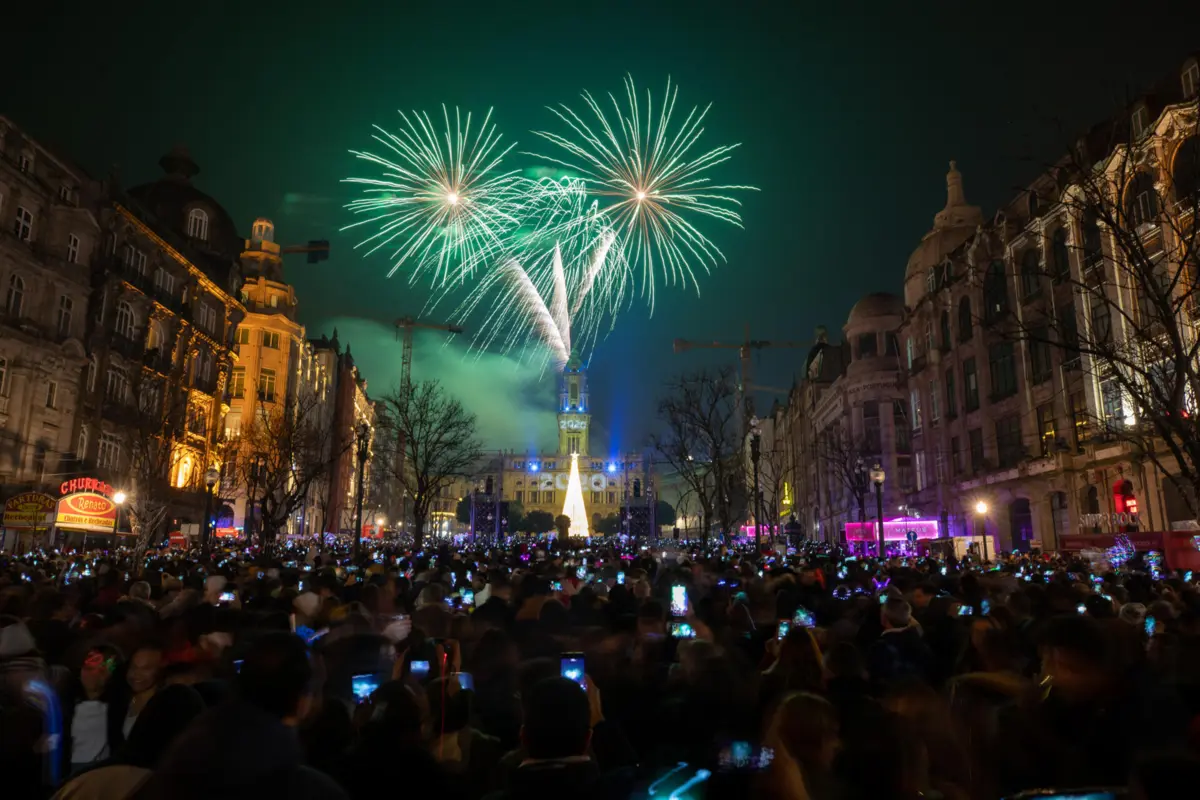 Avenida dos Aliados deve encher-se de novo para celebrar a passagem de ano com fogo de artifício
