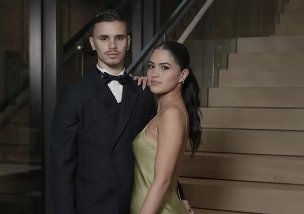 Romeo Beckham, a 31 de março, com Kim Turnbull