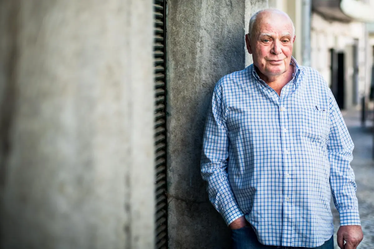 Imagem de contexto do artigo "Embaixador da língua portuguesa" com "legado brilhante": as reações à morte de Lobo Antunes