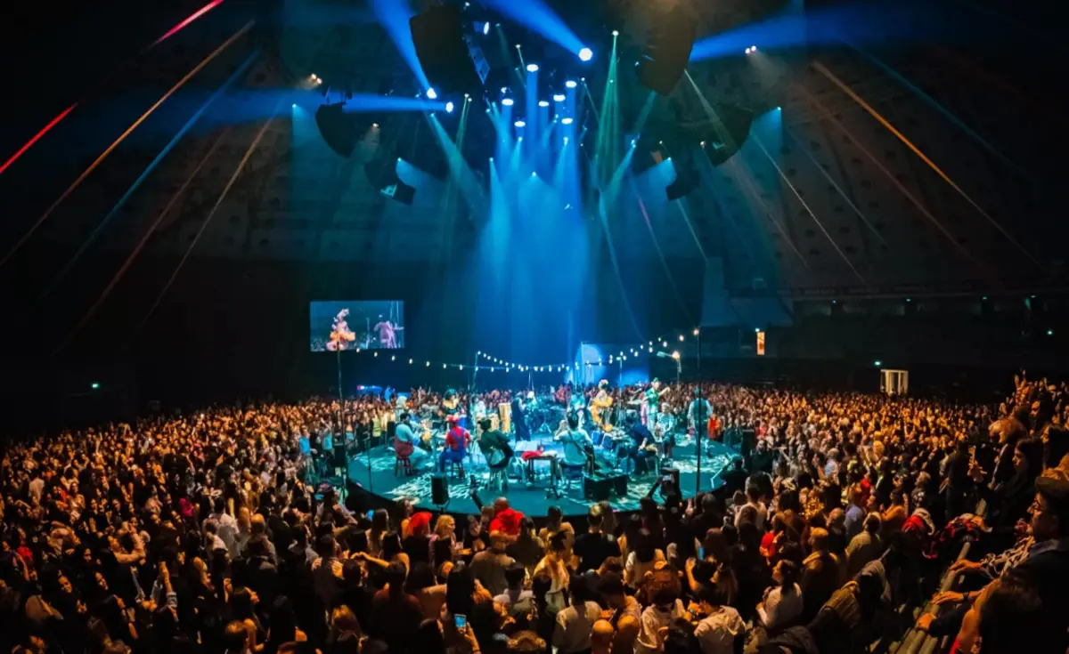 Palco a 360º entusiasmou os presentes