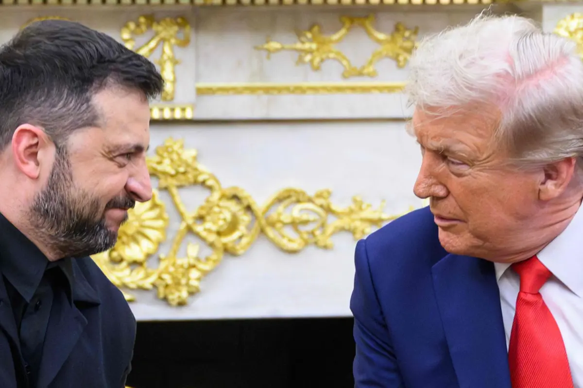 O presidente ucraniano Volodymyr Zelensky e o seu homólogo norte-americano Donald Trump