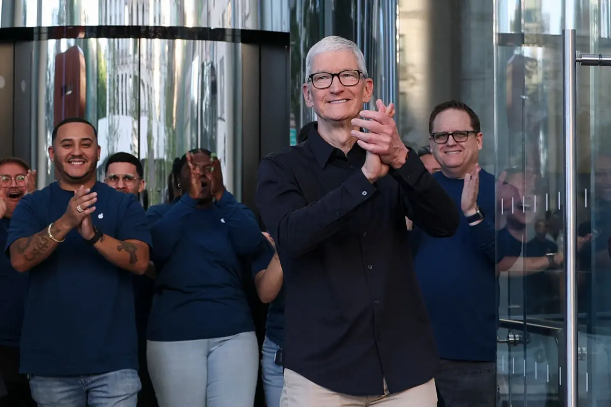 Tim Cook