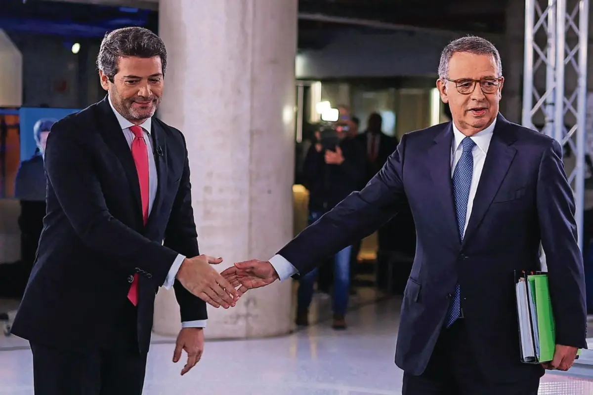 Ventura e Segura com opiniões diferentes sobre o adiamento das eleições de domingo