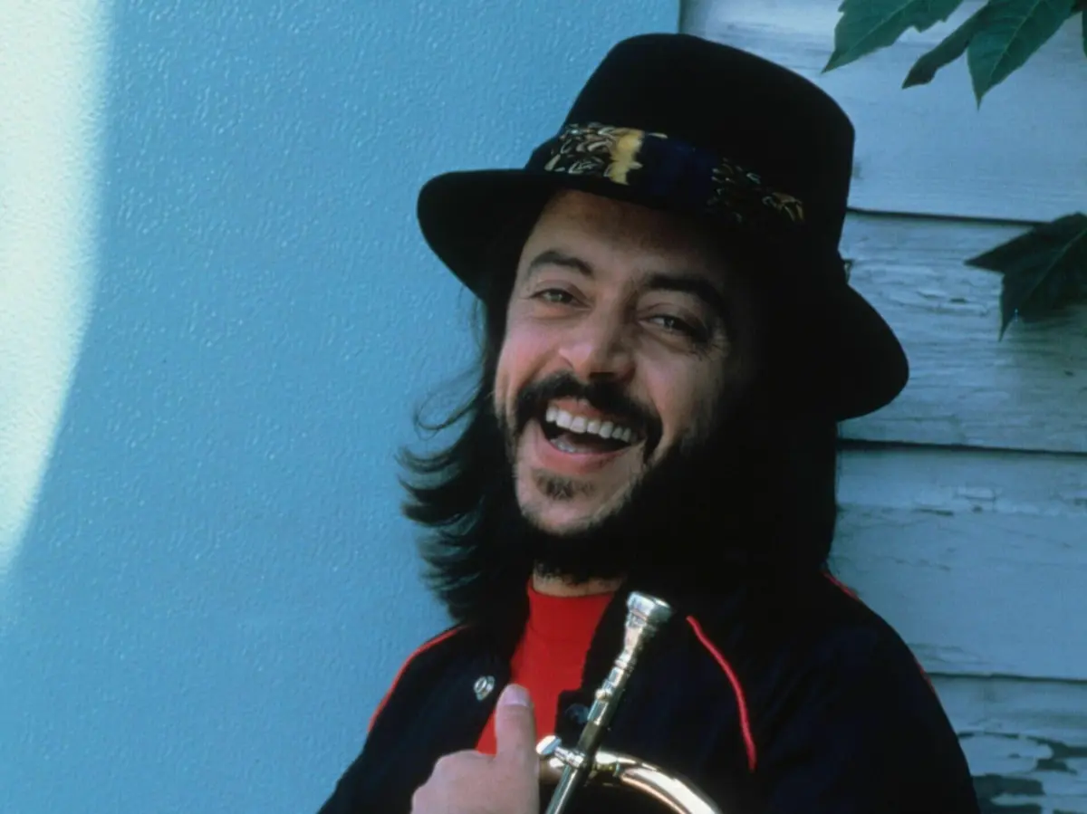 Imagem de contexto do artigo Lenda do jazz Chuck Mangione, conhecido por "Feels So Good", morre aos 84 anos