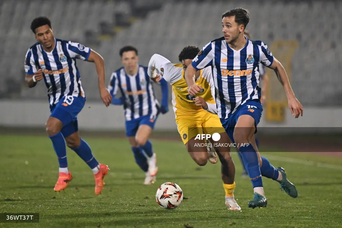 Nico González marcou o único golo do jogo e salvou a noite dos portistas