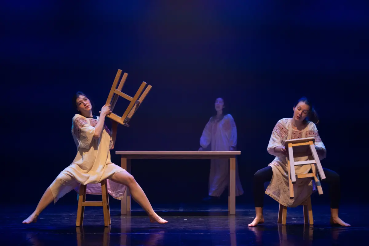 A programação confirma o papel do equipamento cultural como espaço de referência na cidade de Barcelos, ao oferecer propostas diversificadas para diferentes públicos