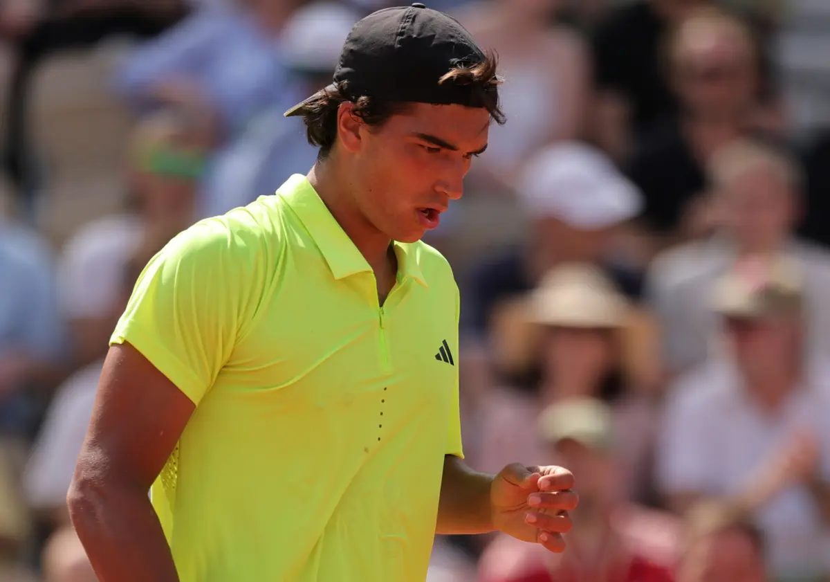 Henrique Rocha era o último dos tenistas portugueses em prova