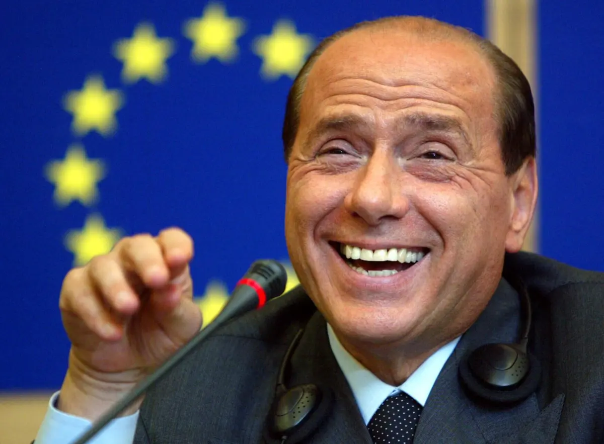 Silvio Berlusconi faleceu em junho