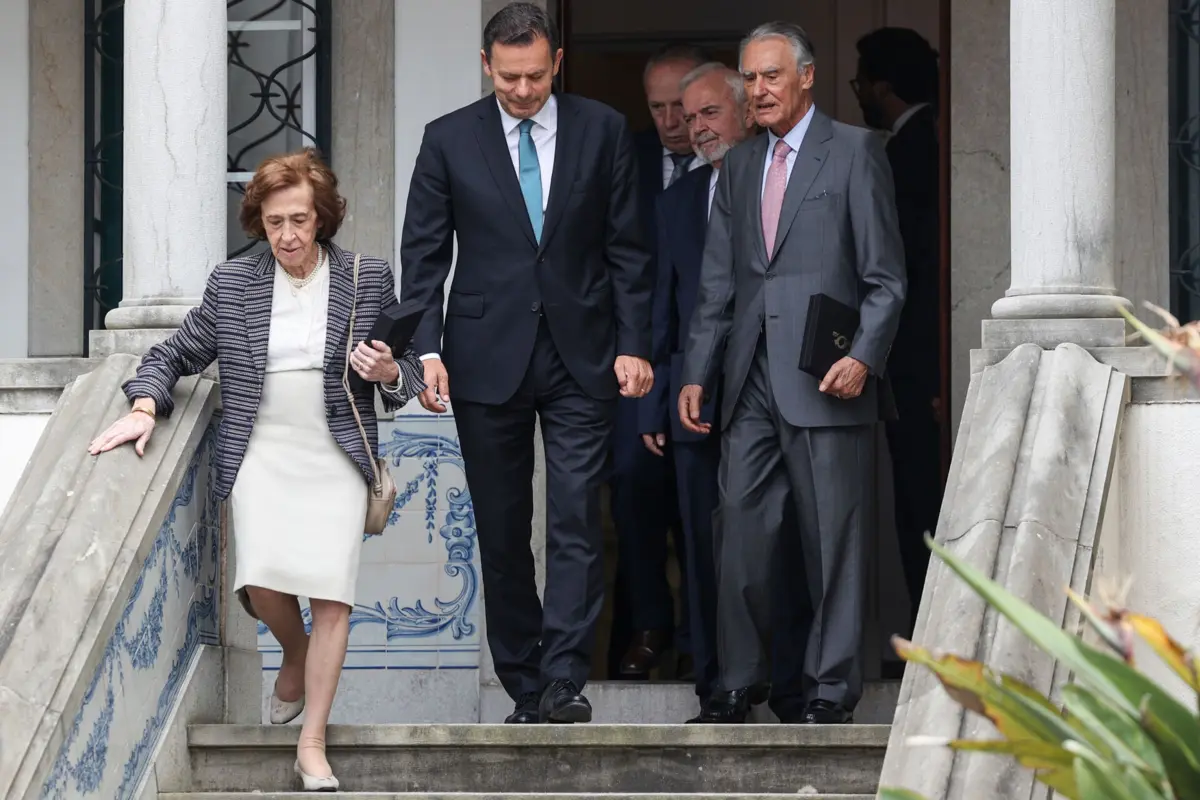 Manuela Ferreira Leite vai envolver-se na campanha em Sintra