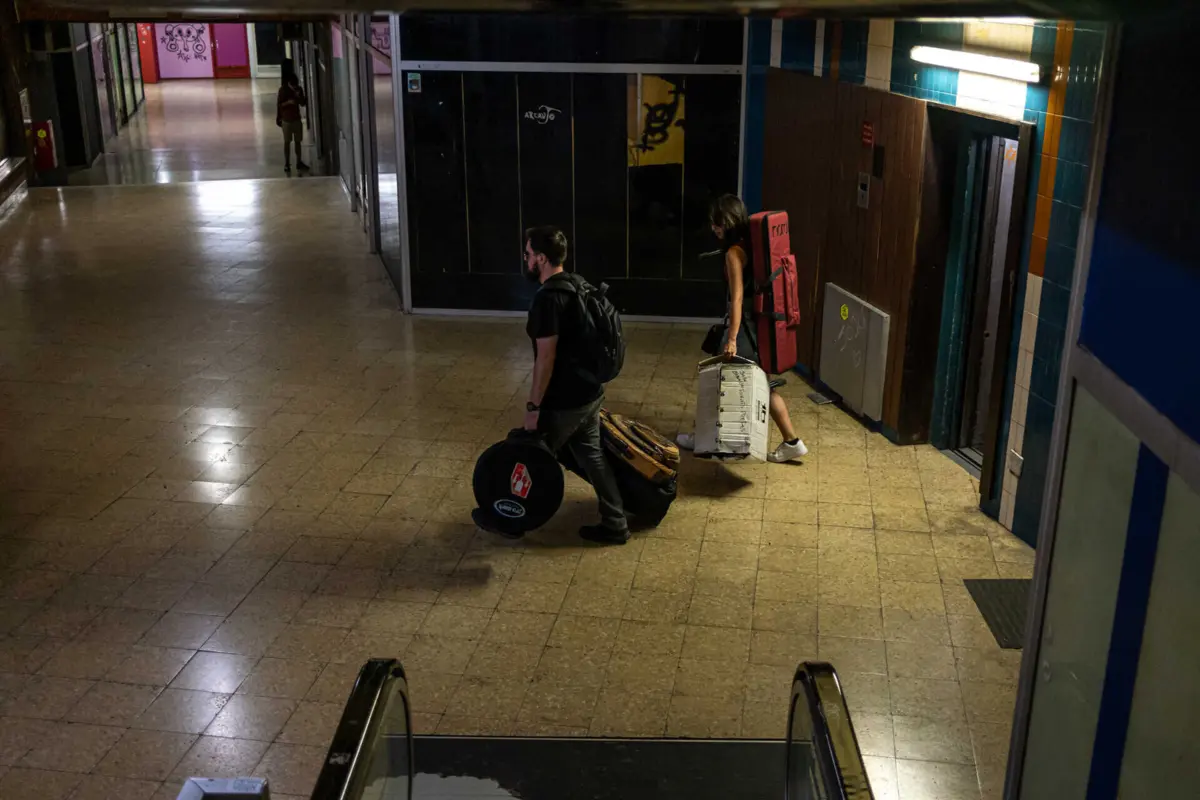 Imagem de contexto do artigo Músicos e proprietários já foram notificados para sair do Stop