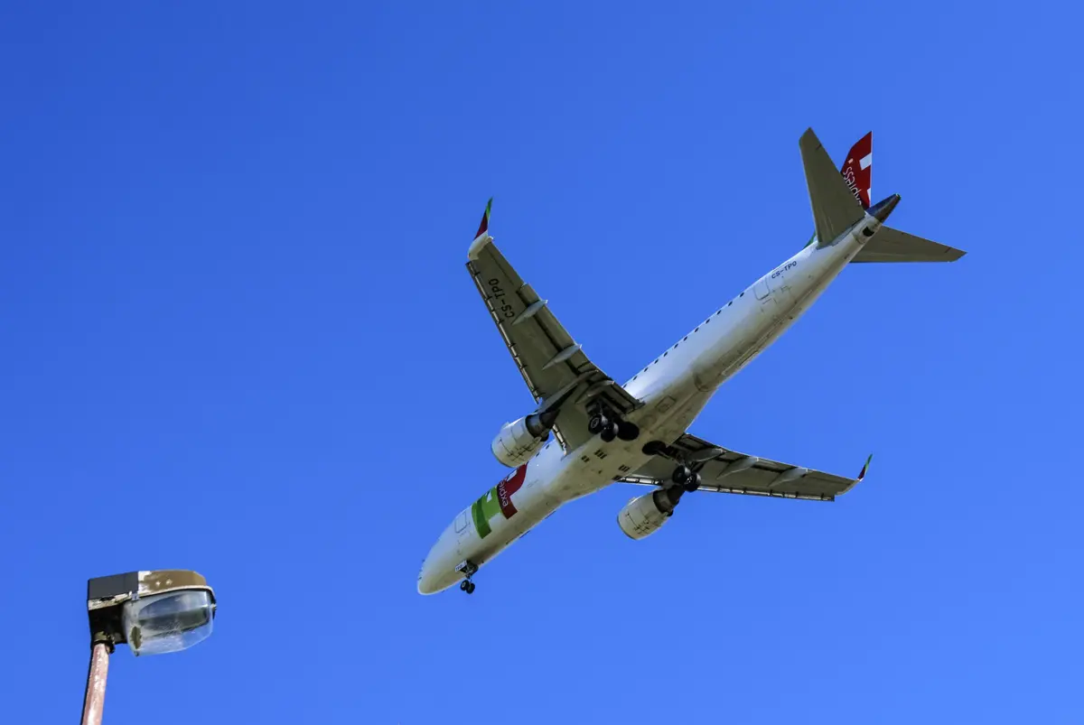 Imagem de contexto do artigo Avião da TAP com janela rachada regressou a Miami com mais de 200 passageiros a bordo