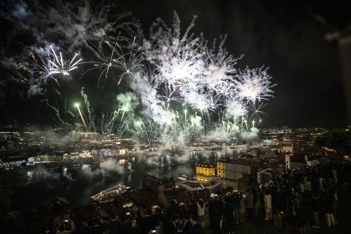 Investigadores falam em "hipersexualização e objetificação dos corpos das mulheres"