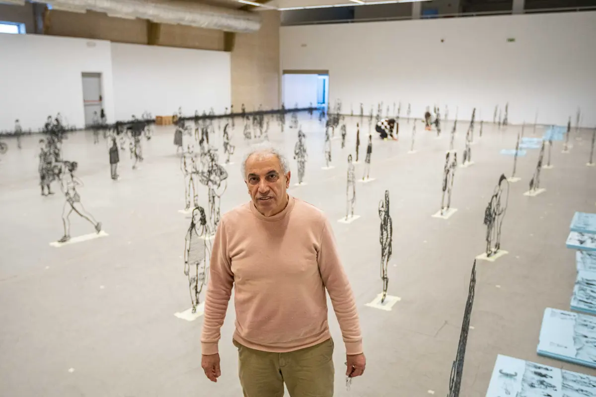 A partir das viagens por todo o Mundo, artista criou réplicas humanas