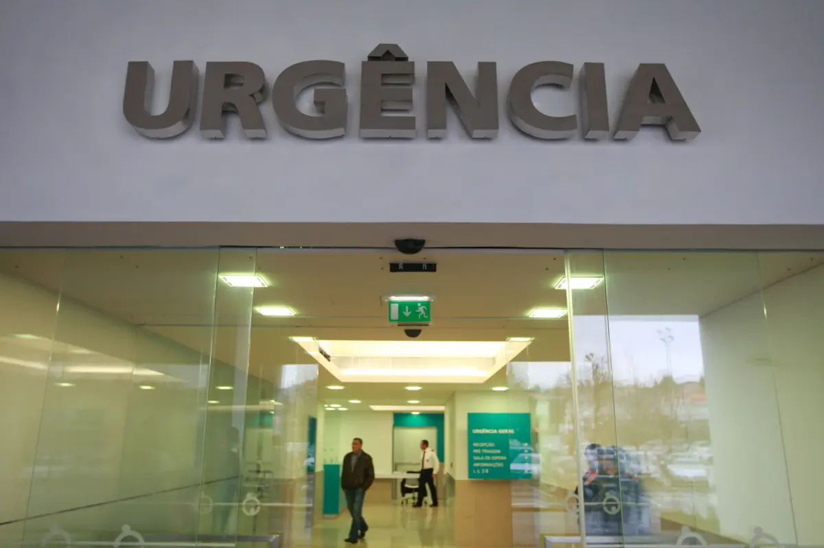 Urgência do Centro Hospitalar do Médio Ave viveu madrugada de inusitada violência