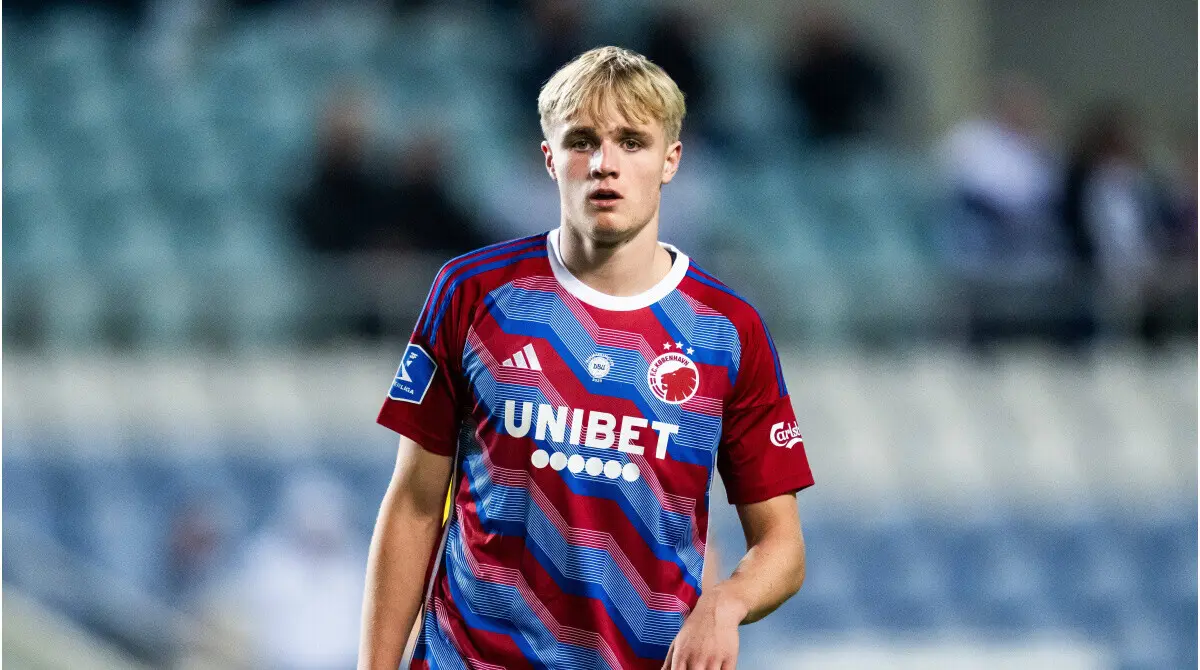 Victor Froholdt tem 19 anos