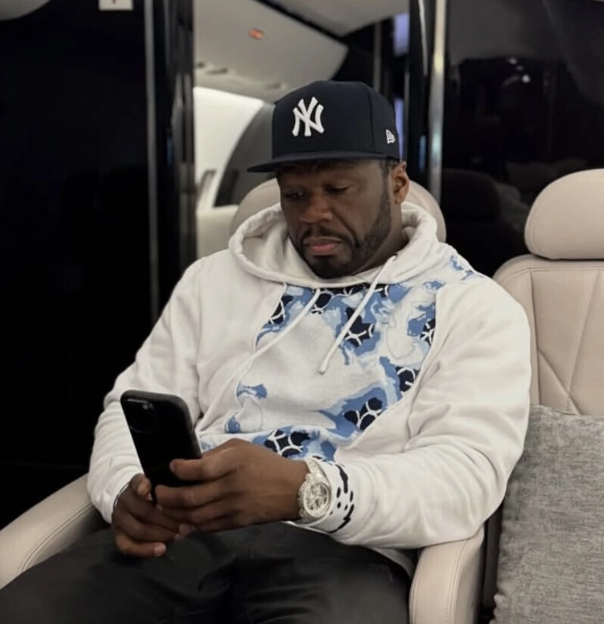 Rapper 50 Cent ironiza com amizade de Diddy e Jay-Z