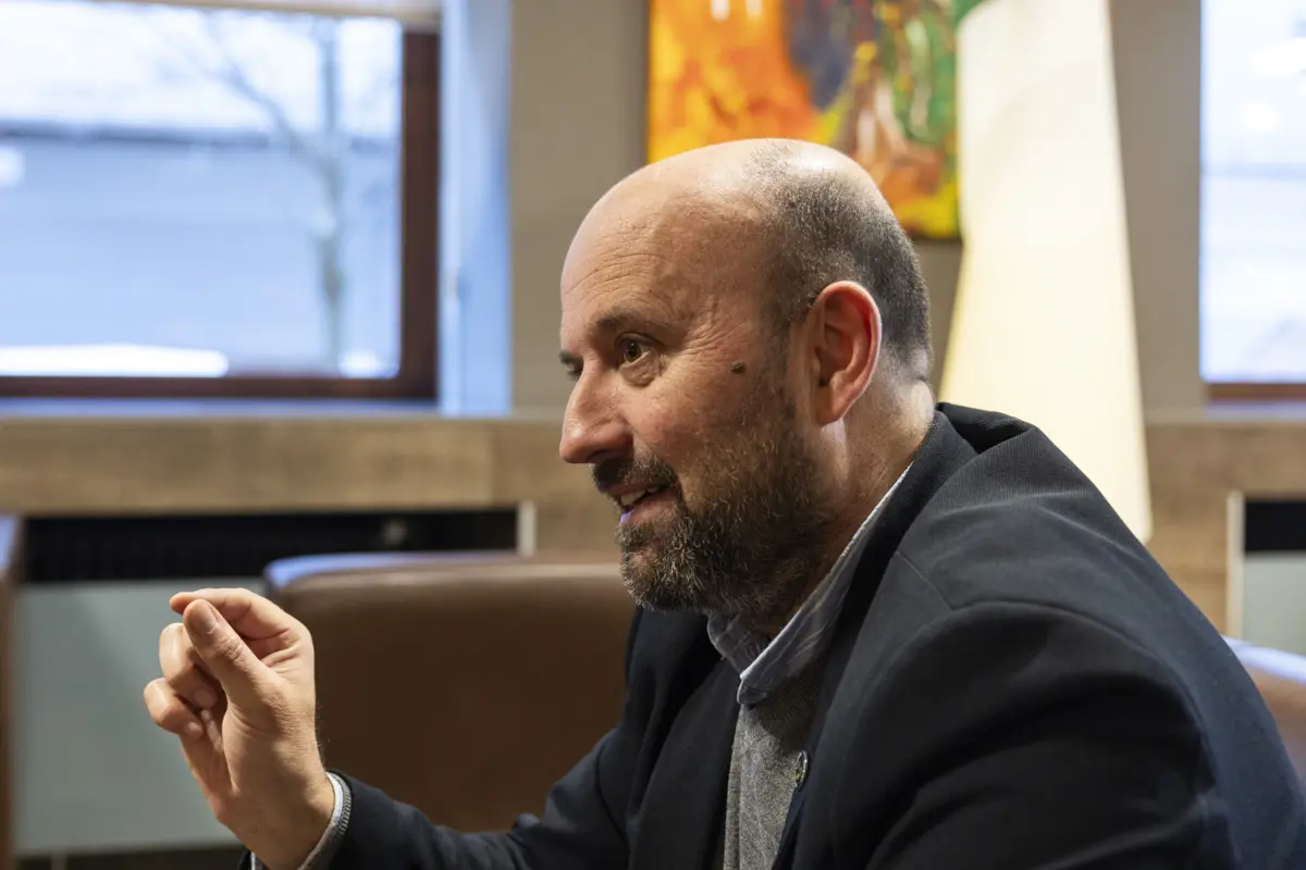 Fernando Alonso alerta para o perigo da lei portuguesa que permite produção de lanchas voadoras