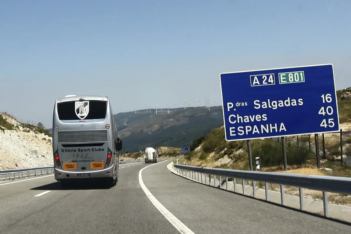 Trabalhadores da A24 contestam regime de prevenção