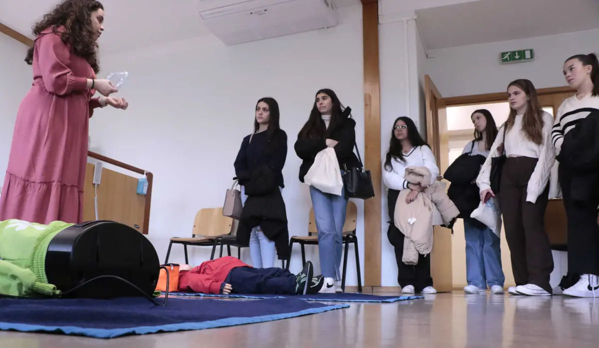 Alunos de vários concelhos visitaram Escola Superior de Enfermagem do Porto