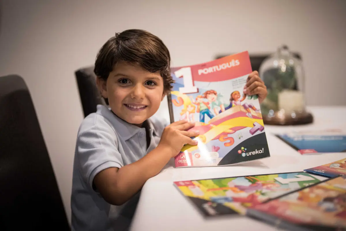 Há um ano, Gustavo estava “relutante em crescer”