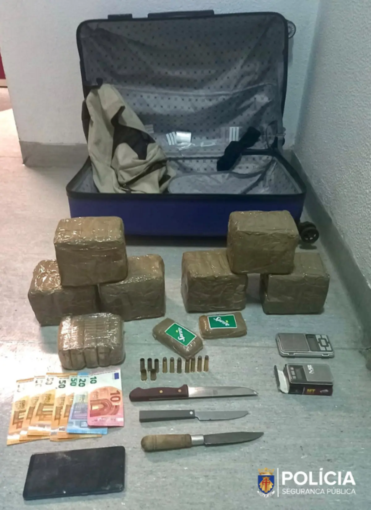 PSP apreendeu haxixe e armas