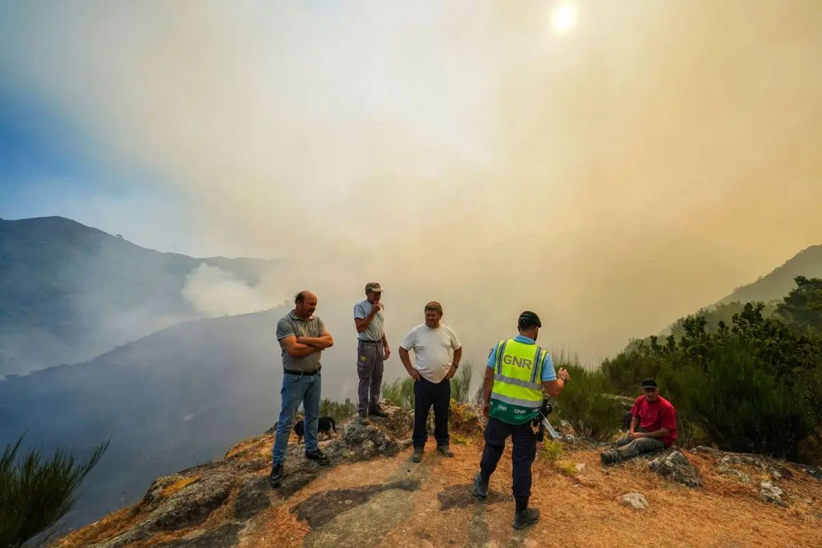 Fogo em Ponte da Barca está controlado
