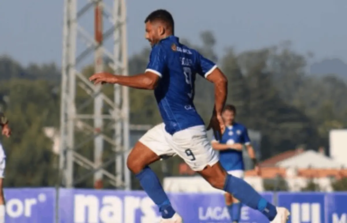 Souza enfrentou 80 sessões de quimioterapia e teve de ingerir mais de 1000 comprimidos