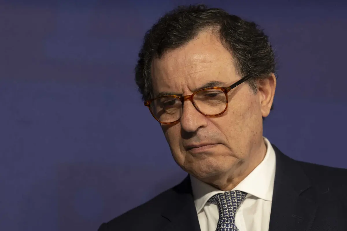 Castro Almeida, ministro da Coesão