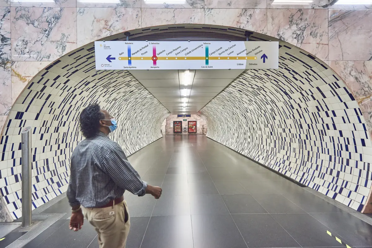 Trabalhadores do Metro de Lisboa cumprem nova greve parcial