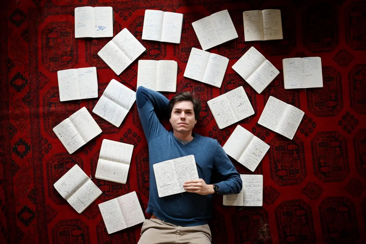 Imagem de contexto do artigo O caderno de Afonso Reis Cabral