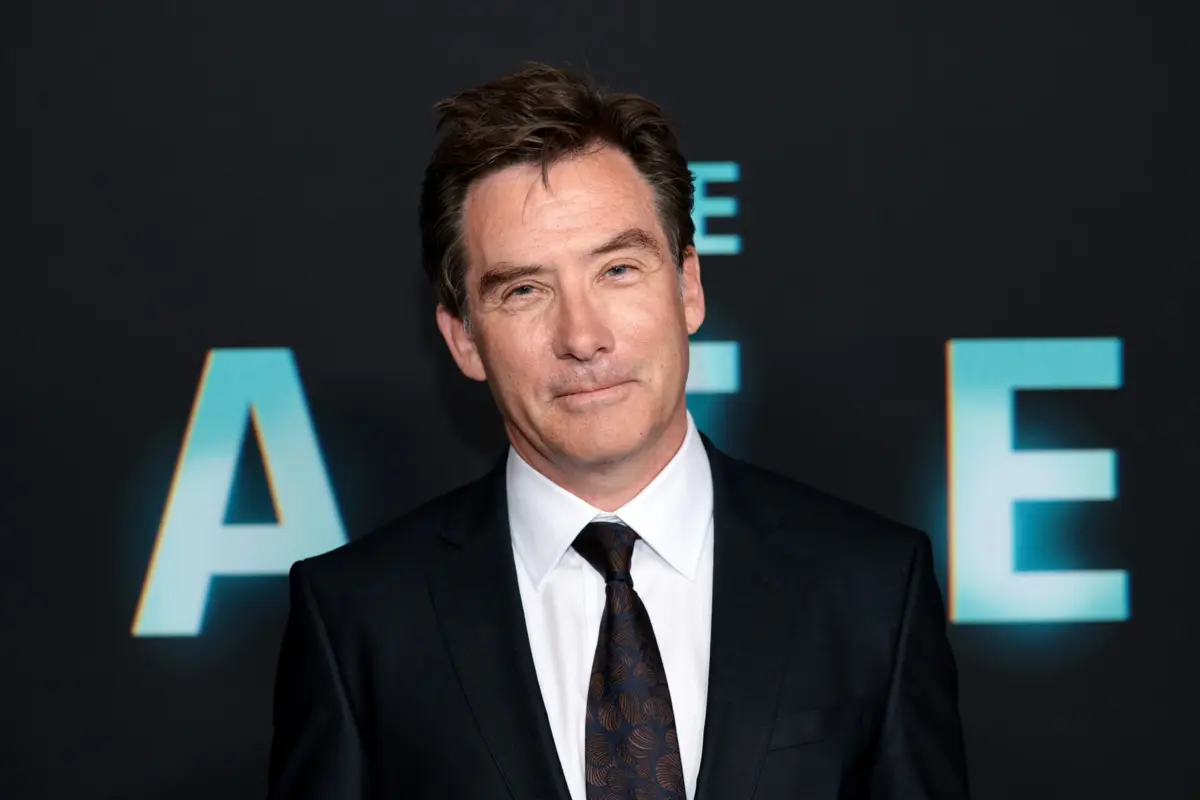 Veterano da televisão, James Hawes realizou “O Amador”, já nas salas de cinema