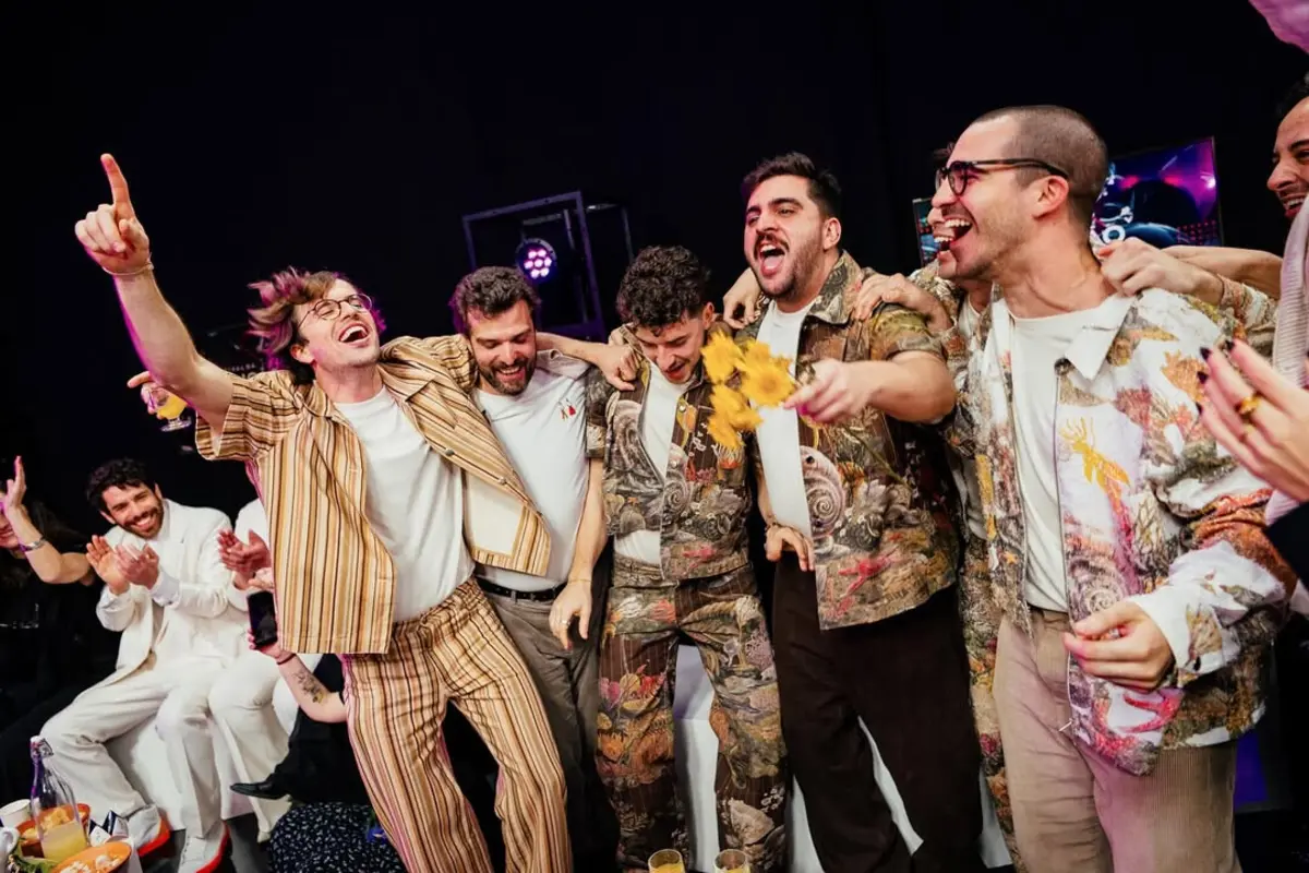 Os NAPA atuam na primeira semifinal na Suíça a 13 de maio