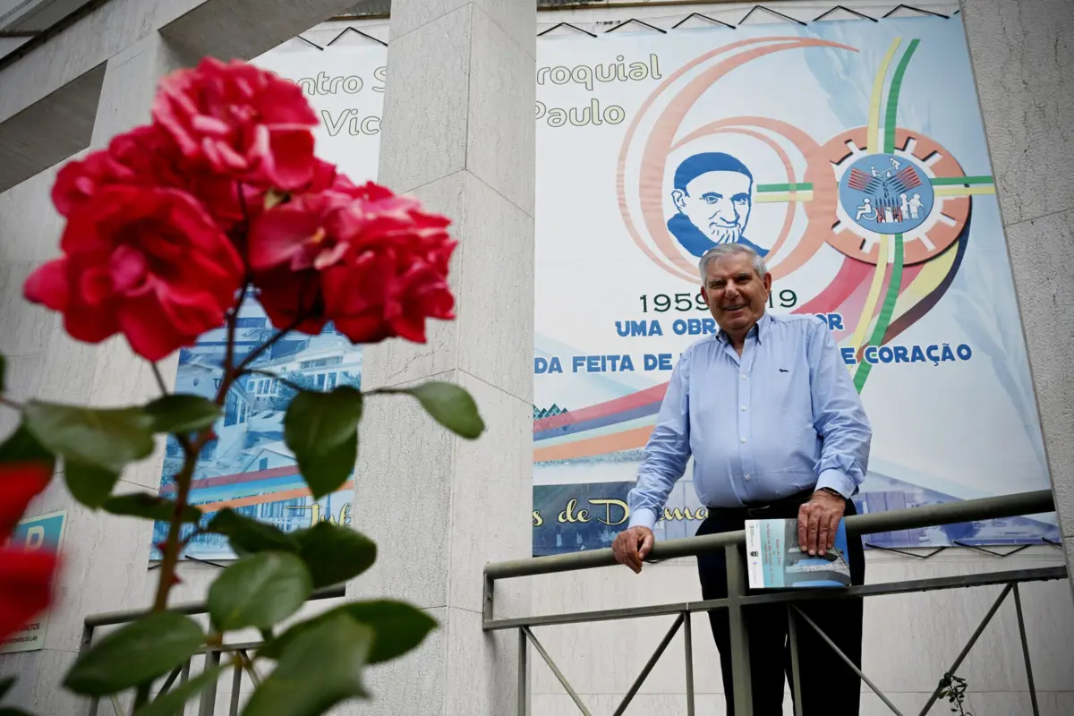 Cónego Francisco Crespo reergueu o centro há mais de 40 anos