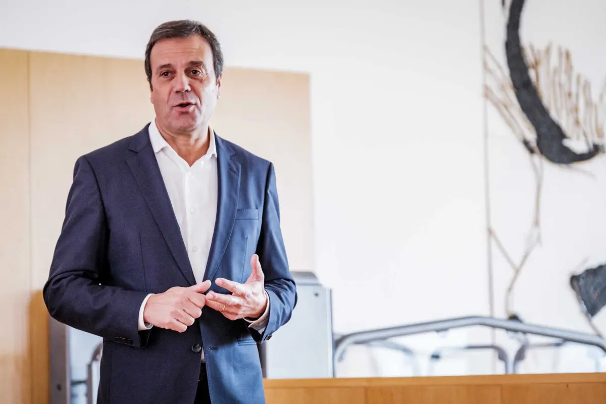 O secretário de Estado da Administração Local, Hernâni Dias