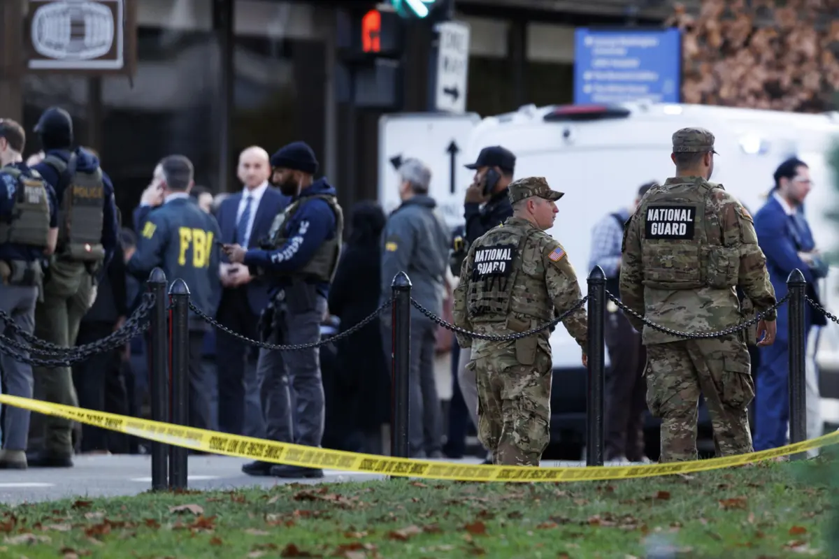 Ataque reacendeu temas polémicos da política: o uso controverso por Trump dos militares dentro do país, a imigração e o legado da guerra dos EUA no Afeganistão