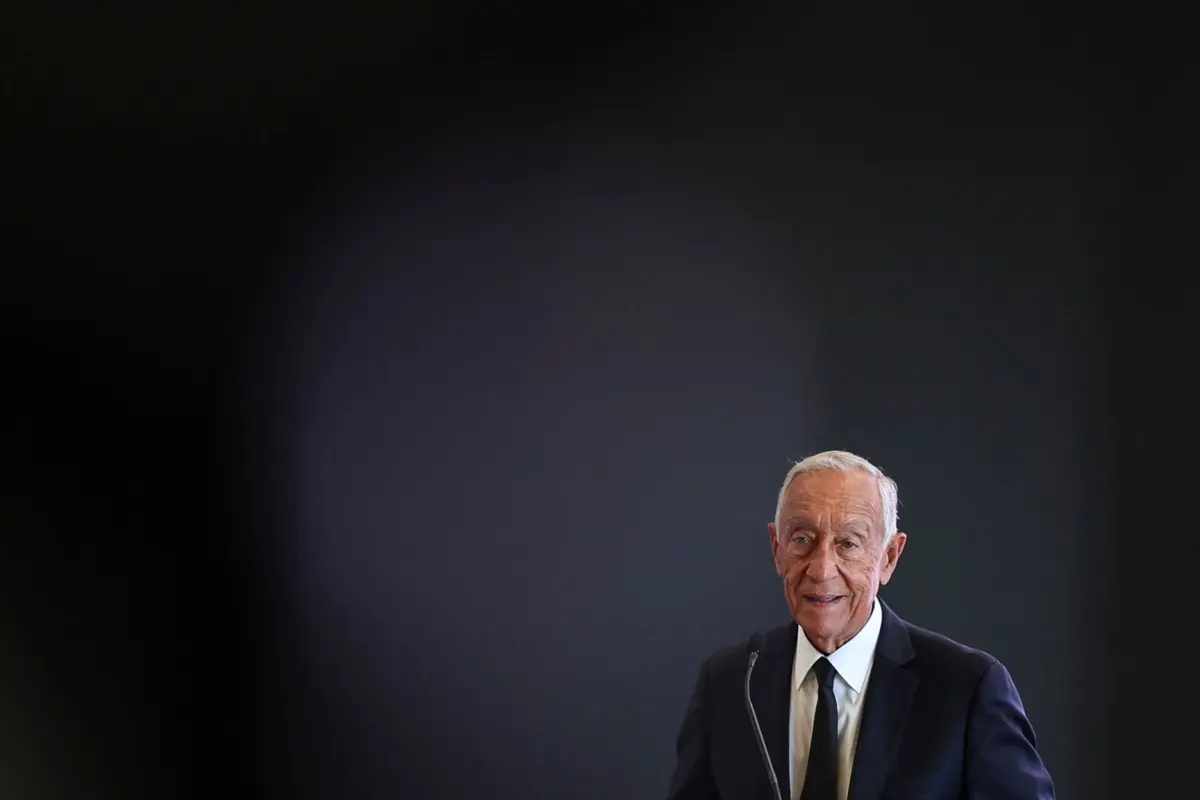 Portuguese President Marcelo Rebelo de Sousa delivers a speech during the agreement ceremony between Volkswagen and the Portuguese government regarding the production of the ID. EVERY1 electric vehicle and a visit to the new XL Press, strategic investment in cutting-edge technology at Volkswagen Autoeuropa facilities in Palmela, on August 19, 2025. (Photo by PATRICIA DE MELO MOREIRA / AFP)