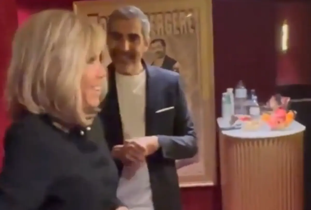 Insulto foi apanhado pelo meio de comunicação local "Public"