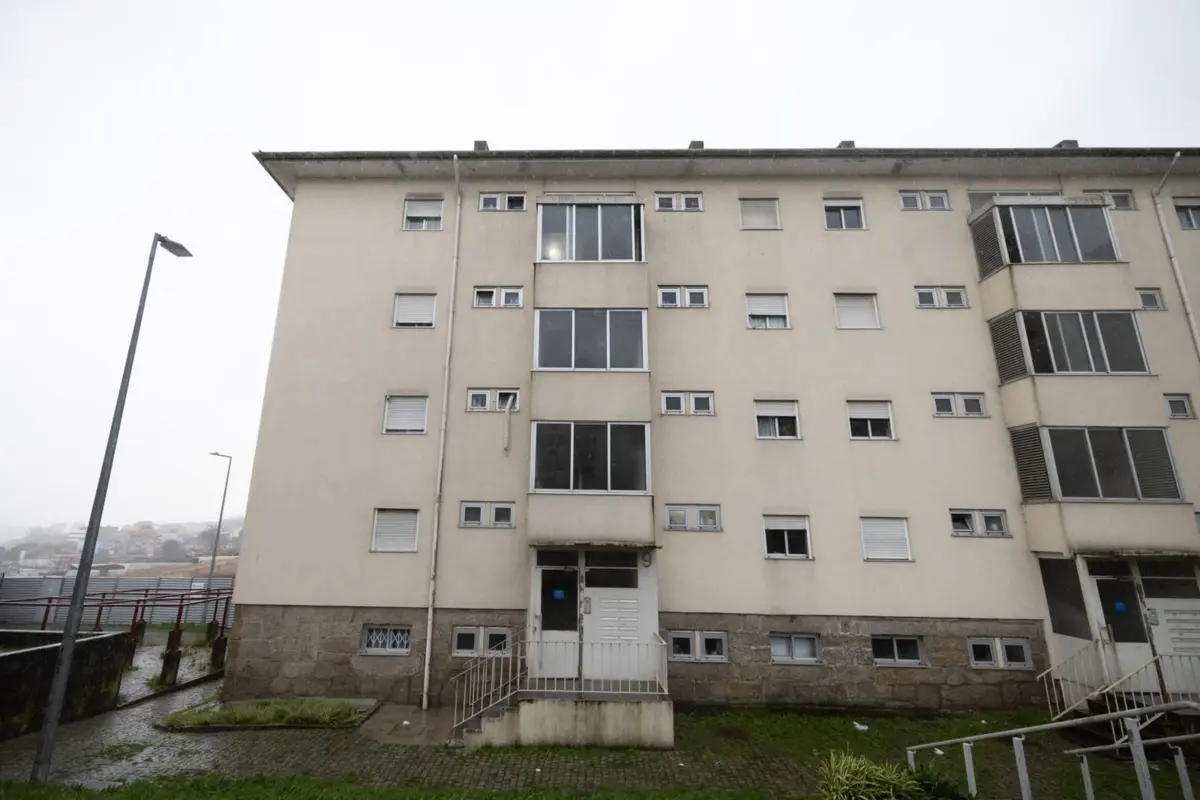 Restos mortais de Fernanda Cardoso estavam sobre a cama