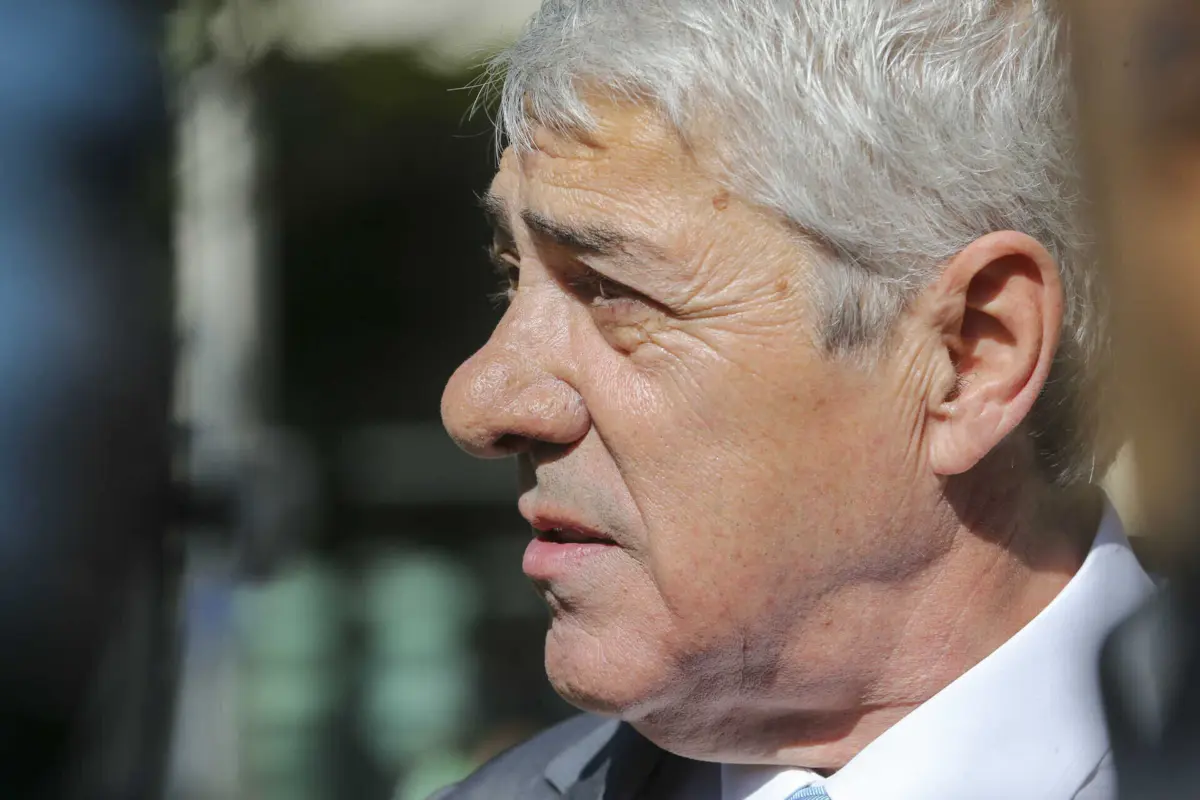 Sócrates alegou que o processo não poderia seguir para julgamento por existirem recursos pendentes