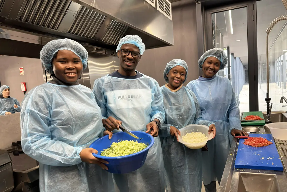 Mateus, Polly, Denise e Mércia são estudantes moçambicanos na UTAD