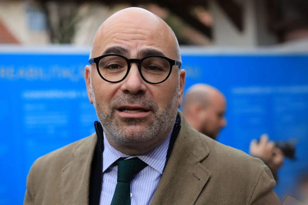 O ministro das Infraestruturas e Habitação, Miguel Pinto Luz