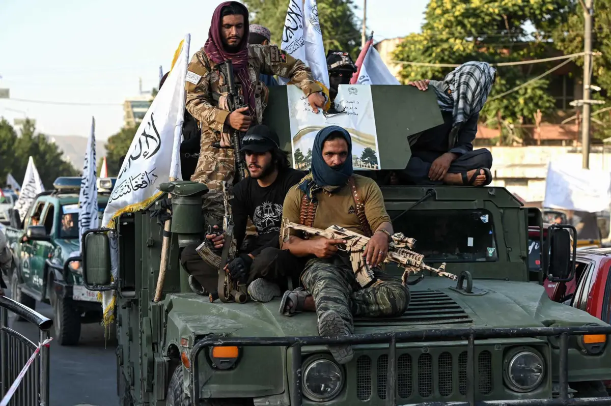 Imagem de contexto do artigo Talibãs proíbem artes marciais mistas no Afeganistão