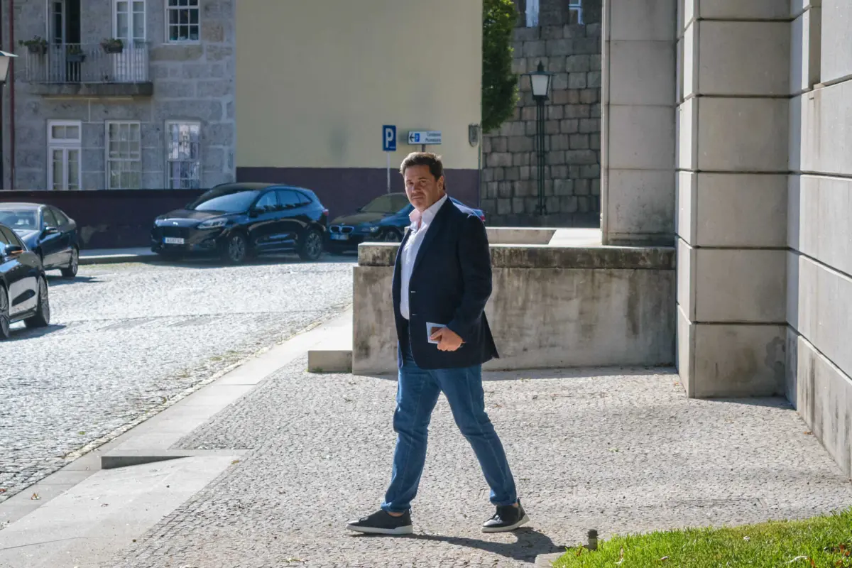 Pedro Pinho vai agir judicialmente contra Francisco Vieira de Carvalho