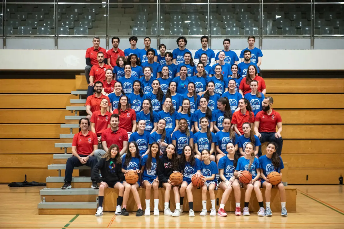 Equipa de basquetebol tem 16 escalões e o mais baixo reúne atletas com apenas cinco anos