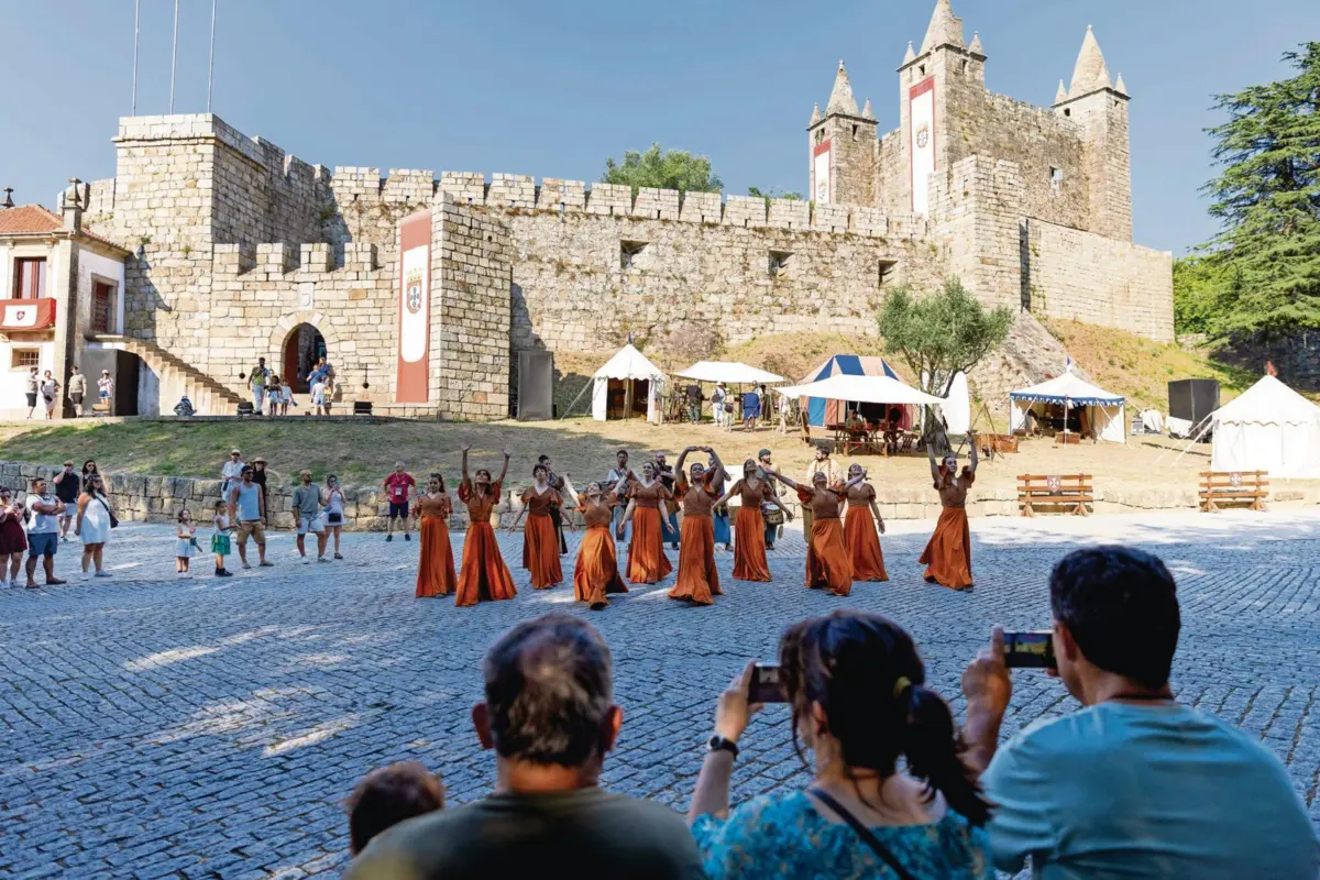 Viagem Medieval mobiliza cerca de duas mil pessoas