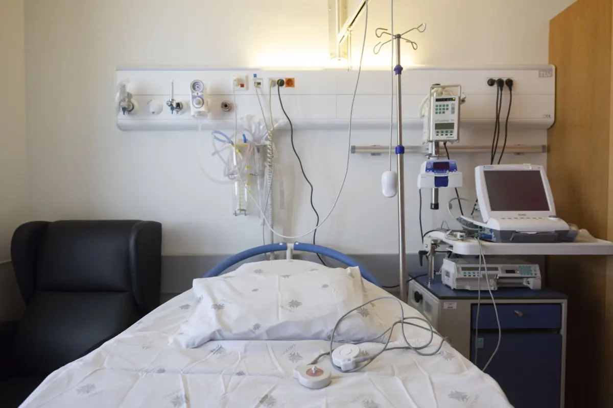 Dos 38 hospitais, 28 realizam a consulta prévia e 10 encaminham as utentes para outro estabelecimento de saúde público ou oficialmente reconhecido para a realização desta consulta