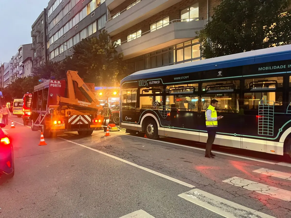 Mulher morreu atropelada por autocarro dos STCP