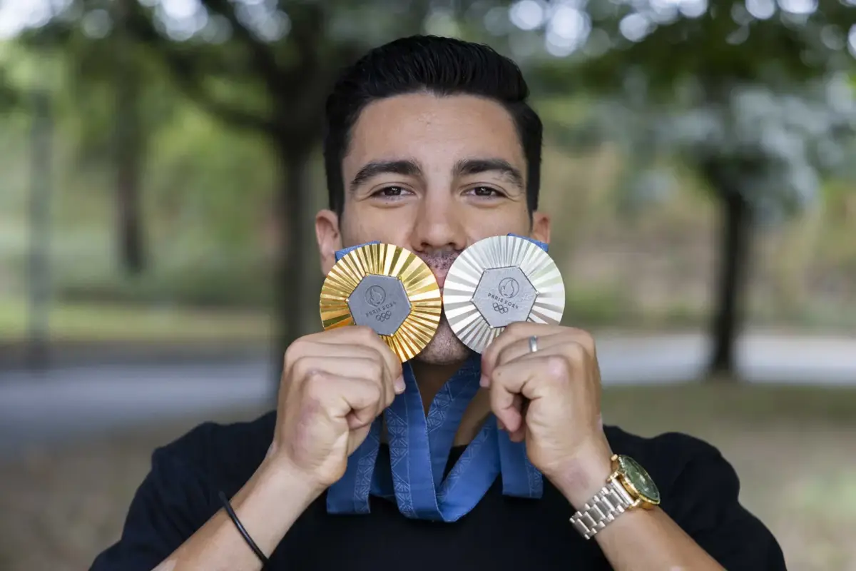 Iúri Leitão ganhou o ouro em Madison em Paris, ao lado de Rui Oliveira