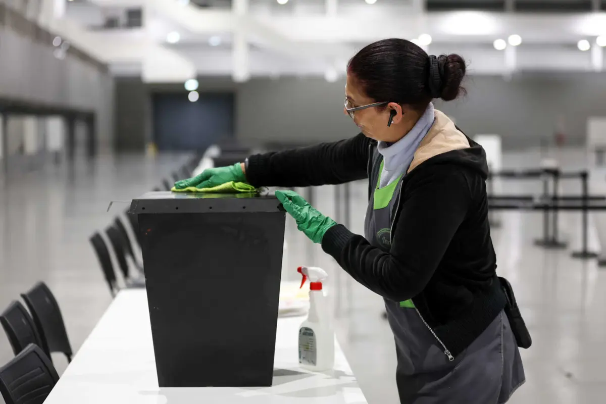 A equipa que coordena a votação antecipada em Braga está a organizar toda a logística